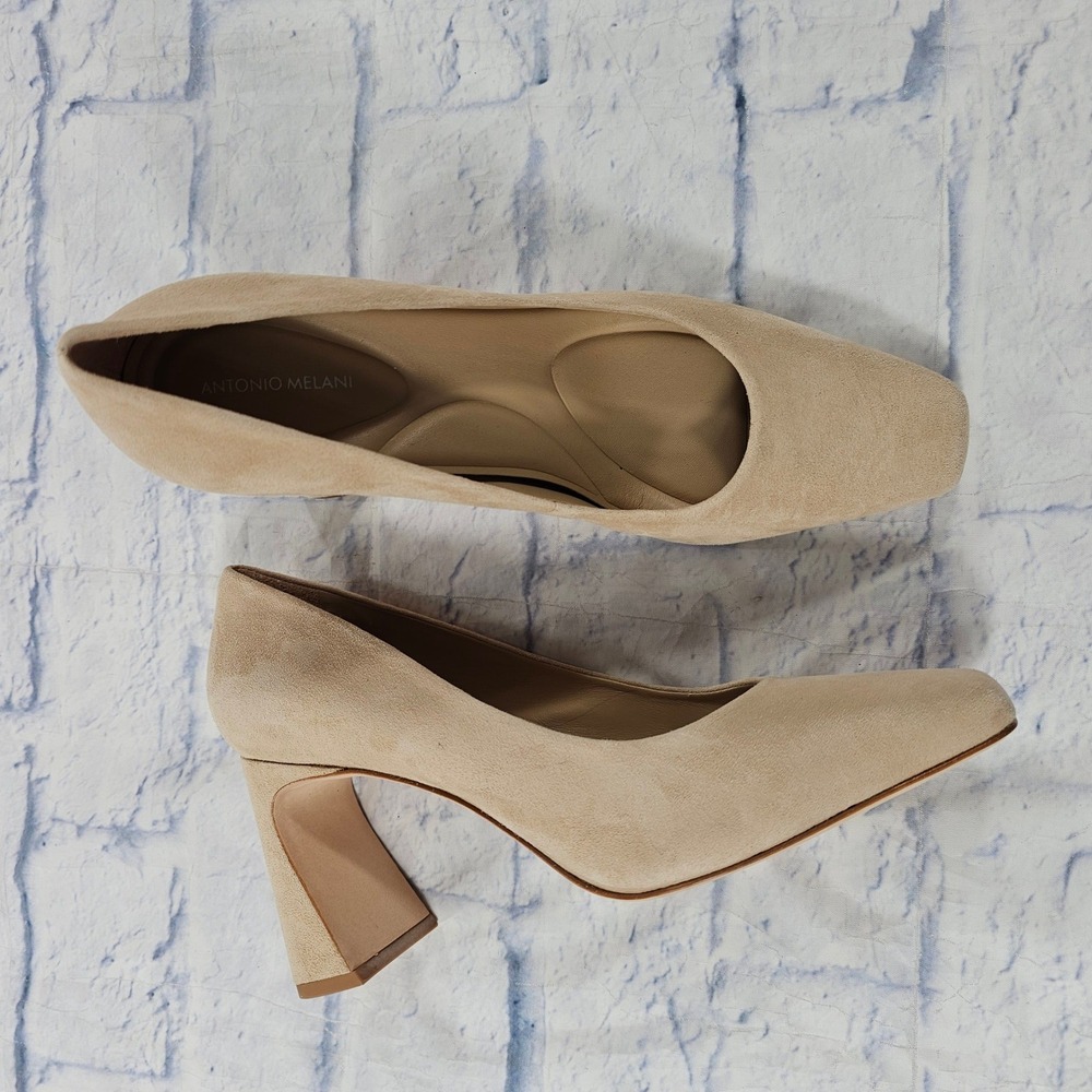 Antonio Melani Ellery Pumps Womens 9.5 Beige Suede Square Toe Block Heel Leather